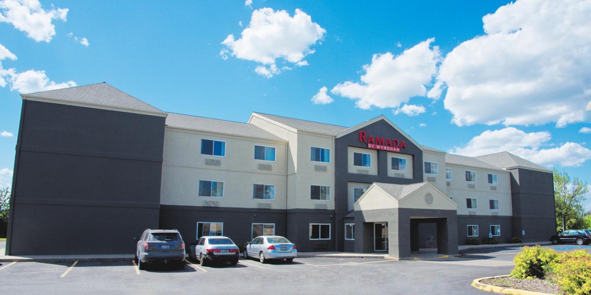 מלון Ramada By Wyndham קור ד'אלן מראה חיצוני תמונה