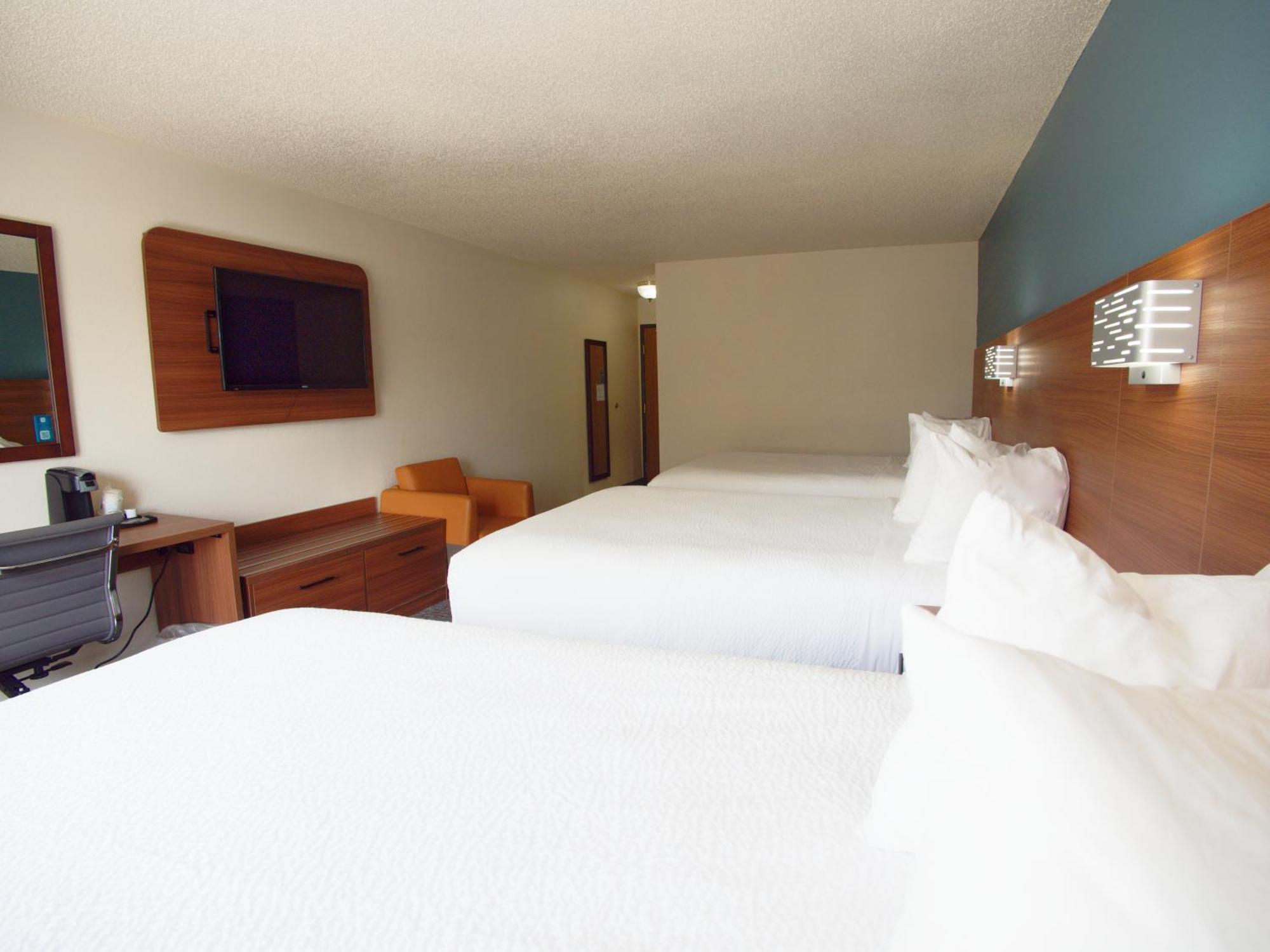 מלון Ramada By Wyndham קור ד'אלן מראה חיצוני תמונה